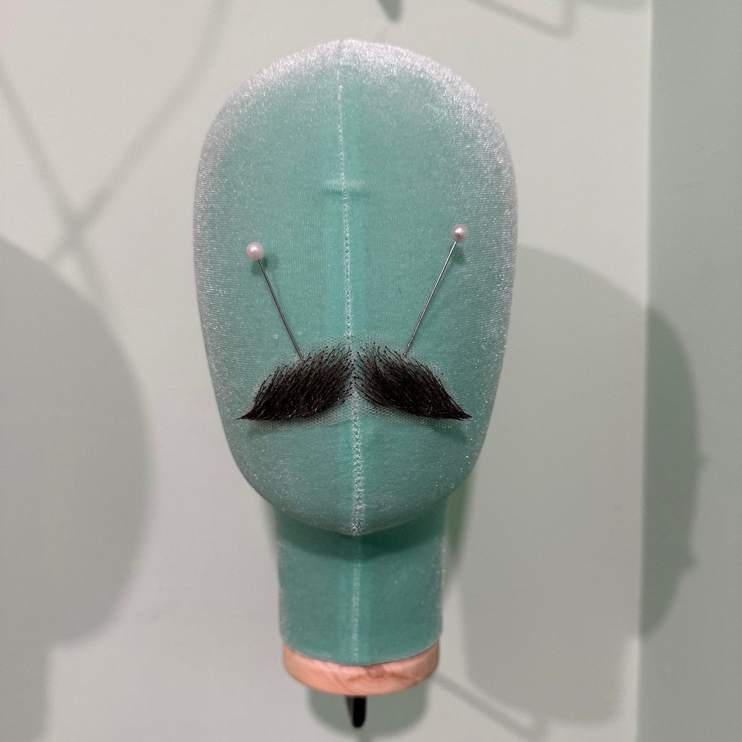 MOUSTACHE
